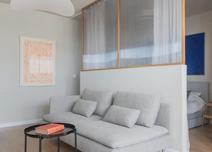 Apartment Indigo - Brand New *