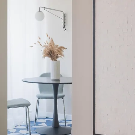 Apartment Indigo - Brand New